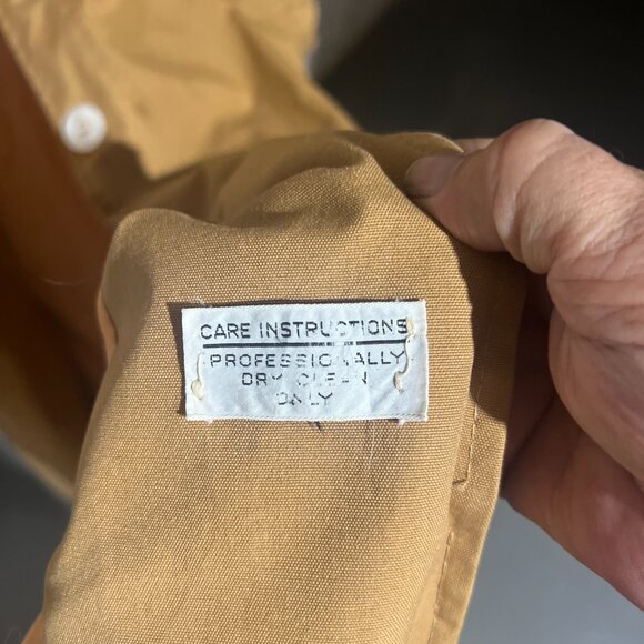 Light Beige Trench Coat with hoodie - Picture 7 of 9